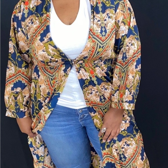 🛍️ Blaze Kimono - Various Sizes (NWT) Boutique - Picture 3 of 5